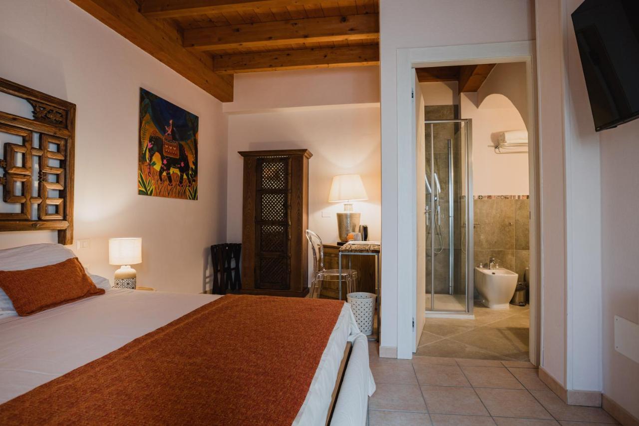 Moon'S Tower Suite&Rooms Portoscuso Eksteriør bilde
